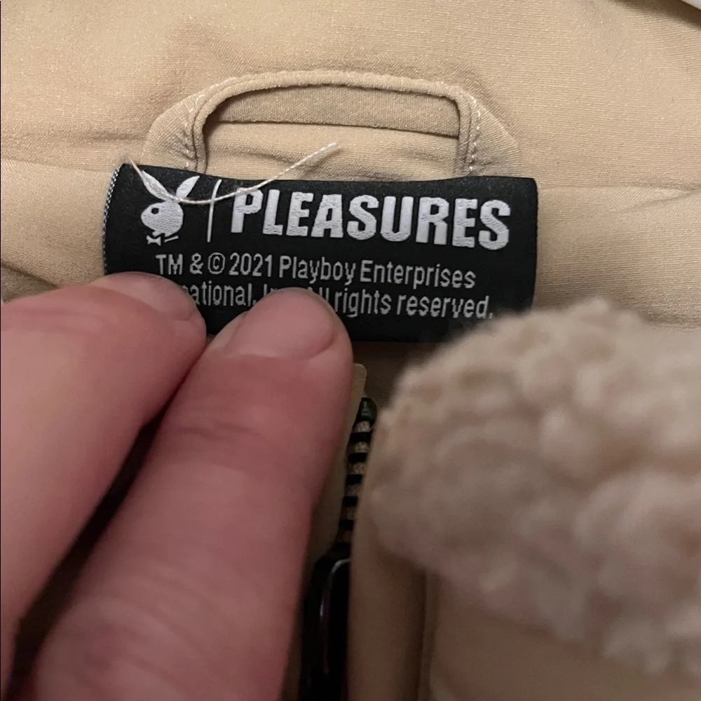 Rare Playboy x Pleasures Sherpa🔥🔥 - Picture 2 of 6